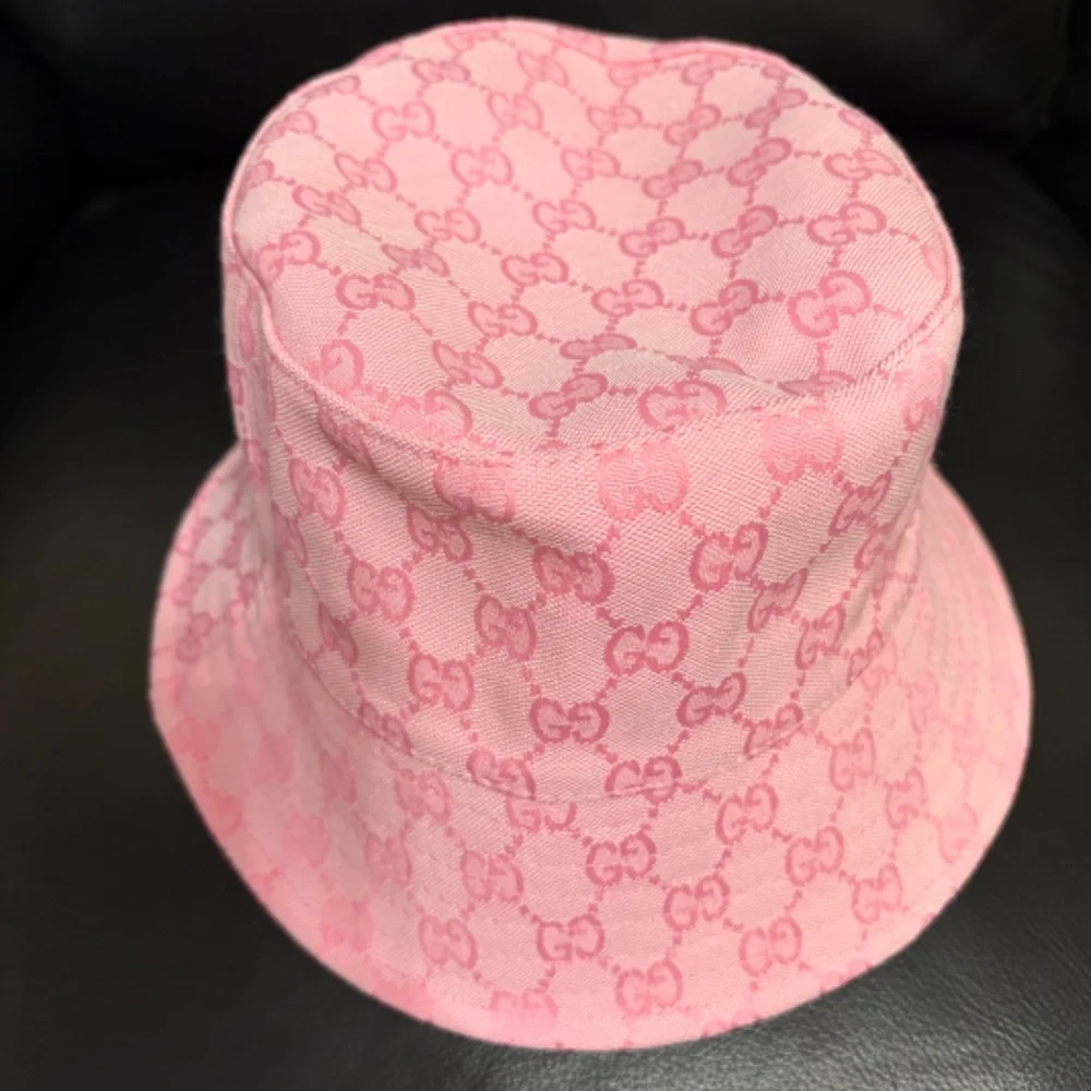 WOMEN'S GUCCI PINK GG MONOGRAM CANVAS BUCKET HAT ONE SIZE - Picture 4 of 6